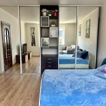 Cozy Apartment In The City Center โชเล ภายนอก รูปภาพ